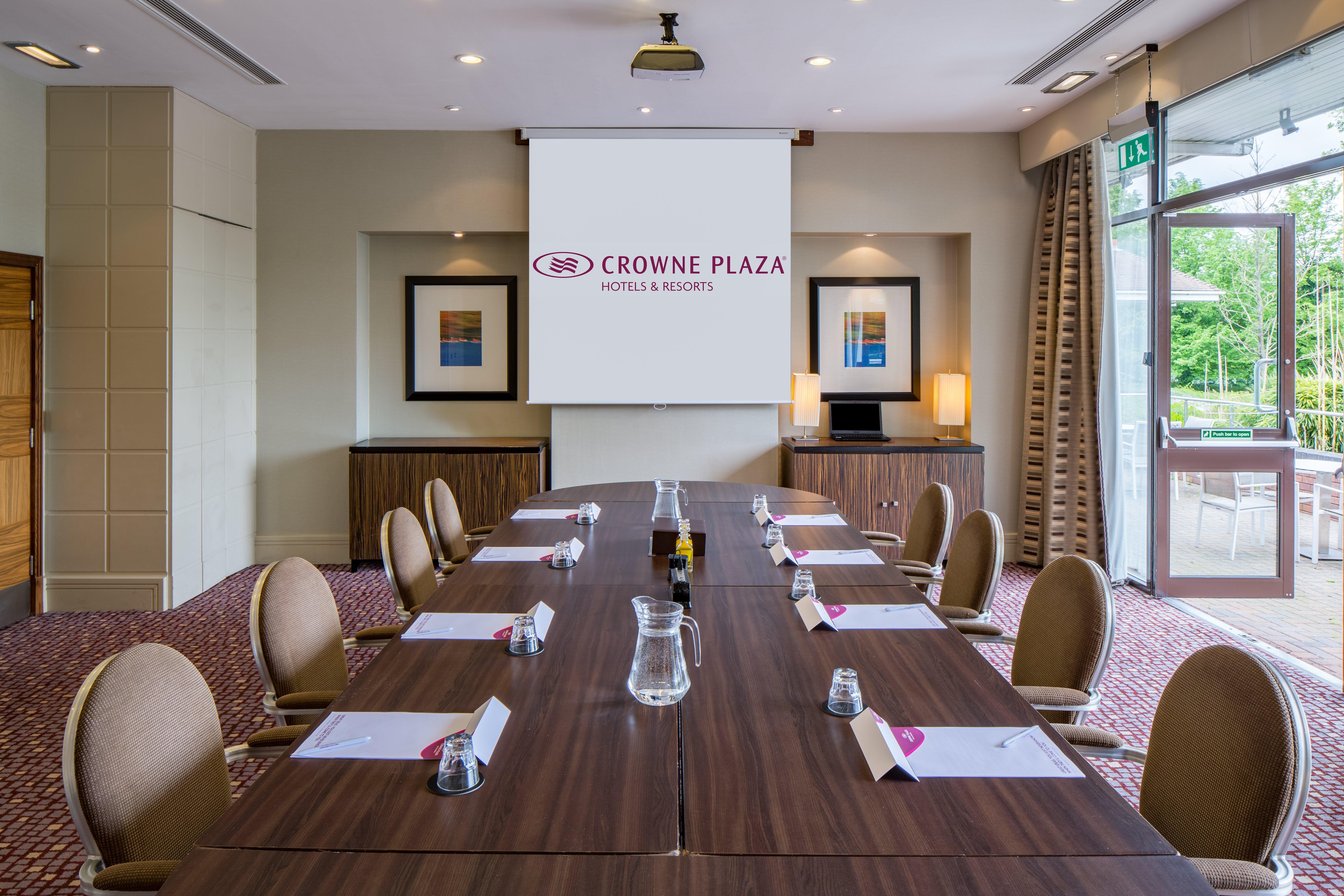 מלון Crowne Plaza רדינג מראה חיצוני תמונה