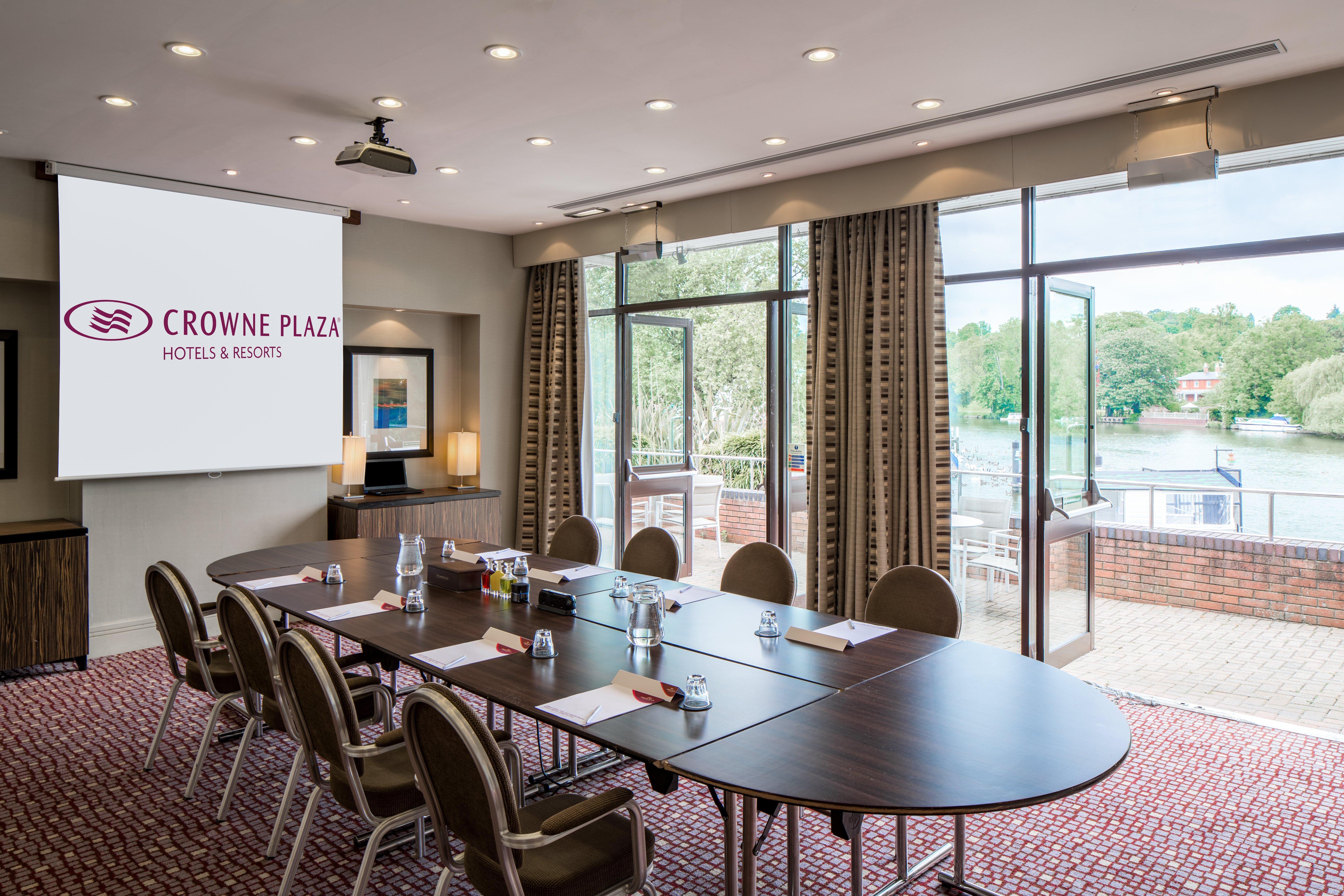 מלון Crowne Plaza רדינג מראה חיצוני תמונה