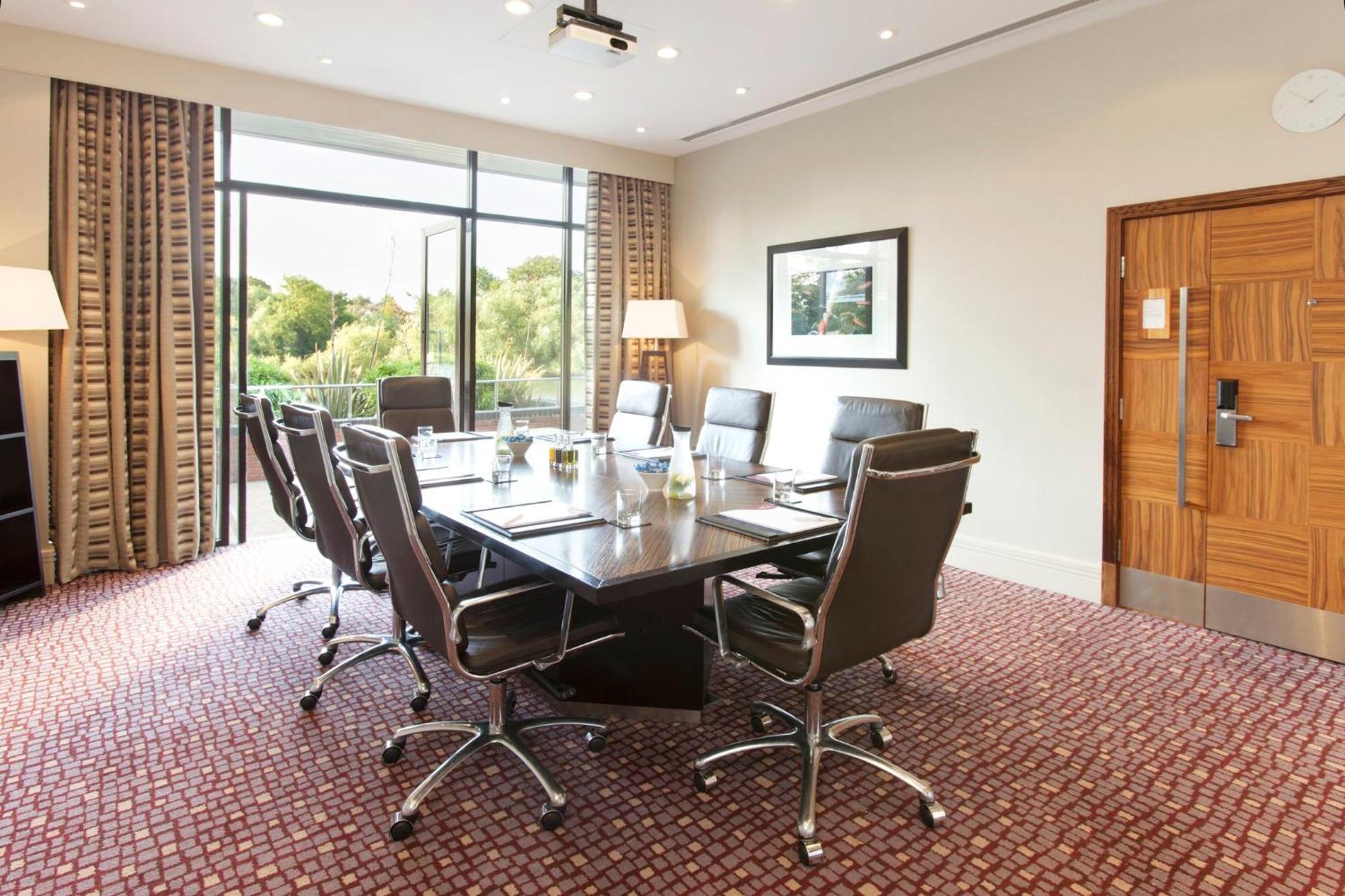 מלון Crowne Plaza רדינג מראה חיצוני תמונה